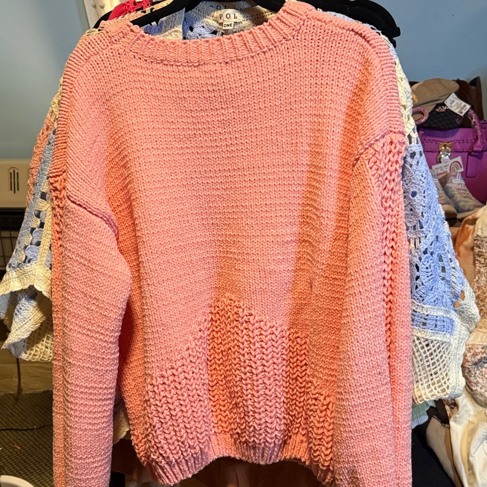#1033 POL Pink Flowered Sweater - Picture 3 of 4